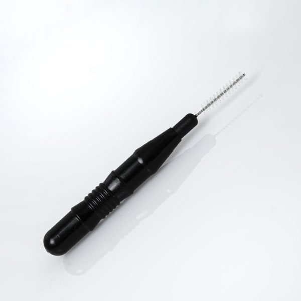 brow brush 600x600