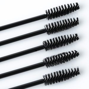 mascara brush new 600x600
