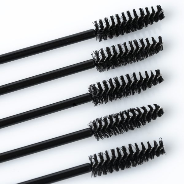 mascara brush new 600x600